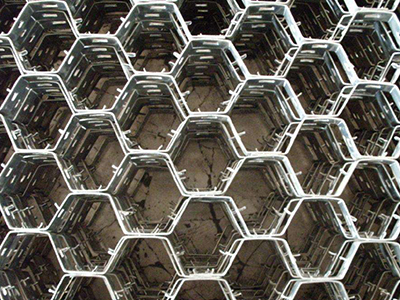 龟甲状钢铝金属板网-大连鑫盛源丝网制品有限公司图片3