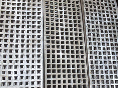 方形冲孔网-大连鑫盛源丝网制品有限公司图片3